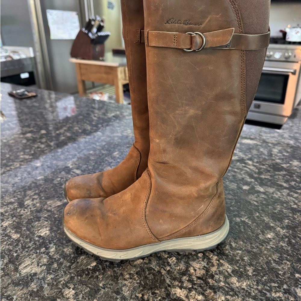 Eddie‎ Bauer Women's US 6.5 Lodge Boots Oak, Full Grain Leather Boots,  Brown